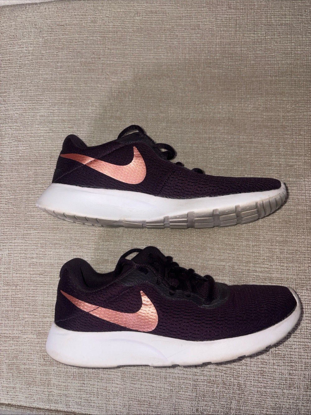 Nike Women's Athletic Sneakers -Dark Purple with Rose Gold Swoosh Sz 7 - Picture 5 of 12